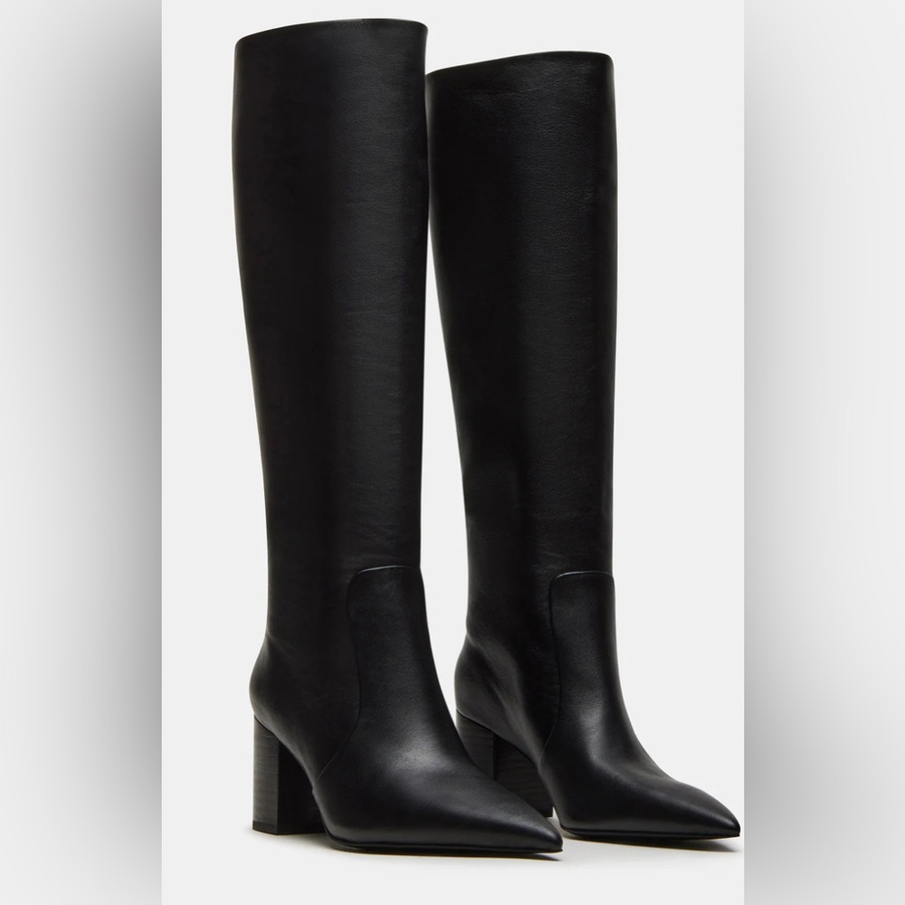 Steve Madden Skyline Boots size 37 never been worn